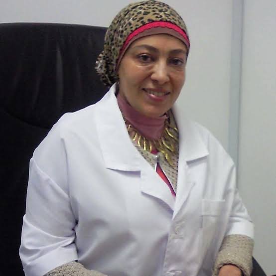 الدكتورة نيفين النحاس مديرة المكتب الفني لوزيرة الصحة والسكان