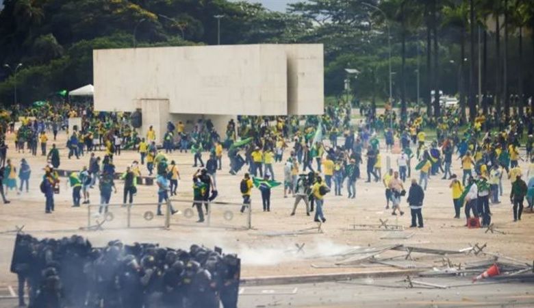 اقتحام البرلمان البرازيلي
