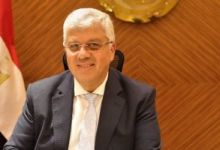 الدكتور أيمن عاشور وزير التعليم العالى